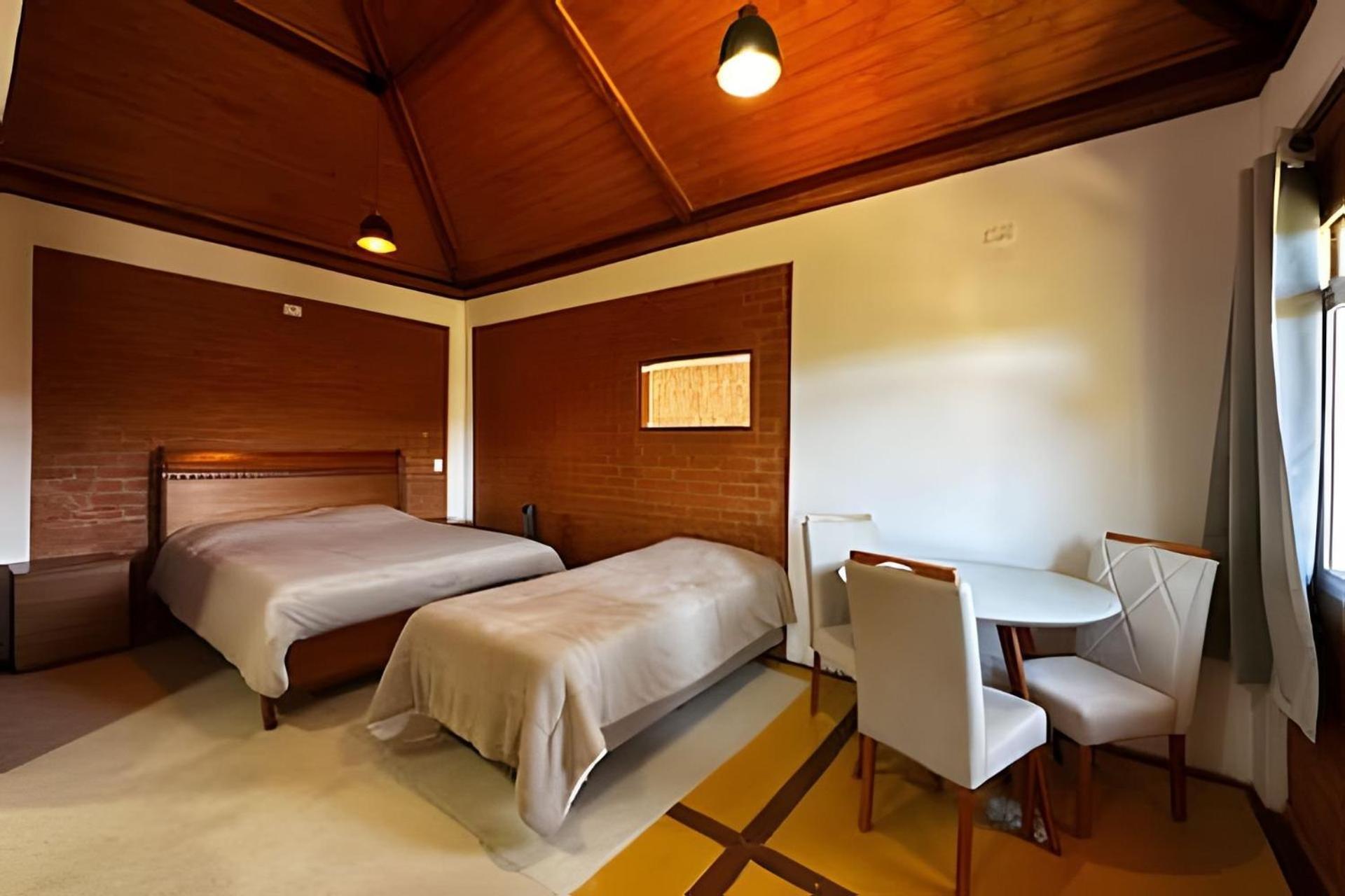 Suites Saint Louis - Conforto Do Lado Do Centro Turistico Campos do Jordao Exterior photo